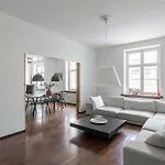Wehost Korkeavuorenkatu
